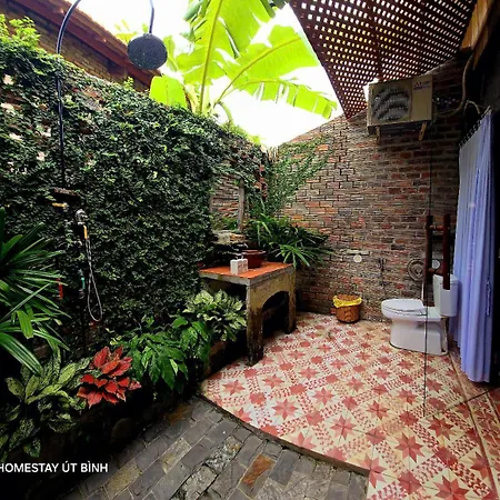 Ut Binh Homestay Vinh Long Exterior photo